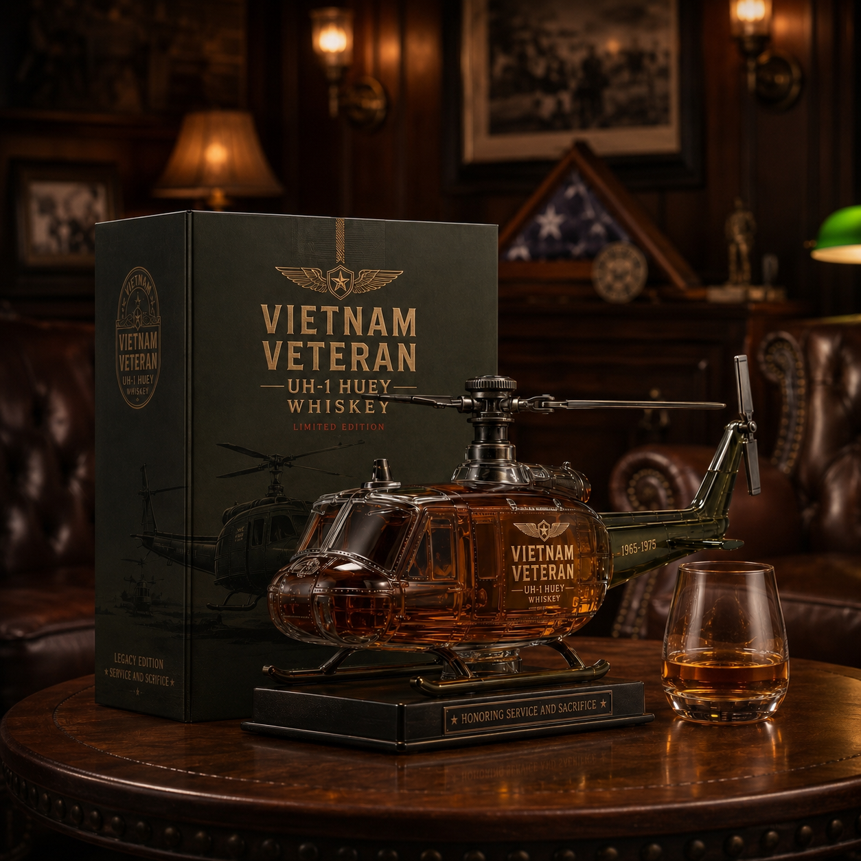🇺🇸🚁🎖️Vietnam Veteran UH-1 Huey Helicopter 1965-1975 Whiskey Bottle